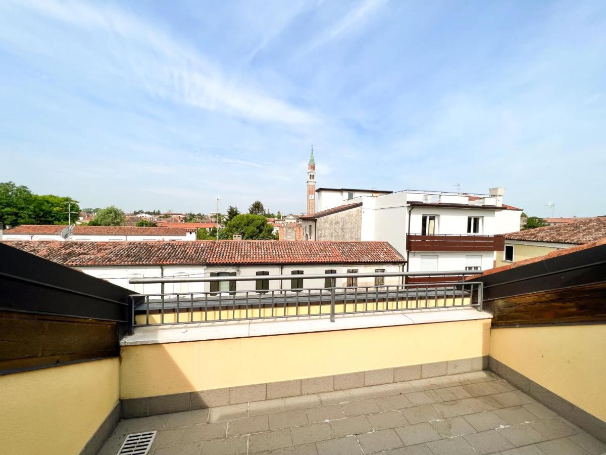 돌로 Erman House Mansarda Sulla Riviera Del Brenta Venezia 아파트 외부 사진