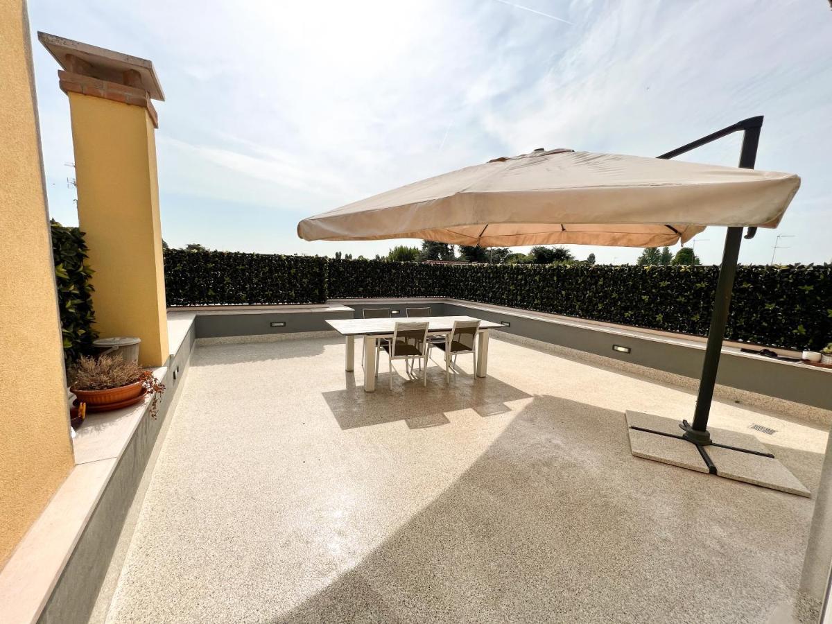 돌로 Erman House Mansarda Sulla Riviera Del Brenta Venezia 아파트 외부 사진