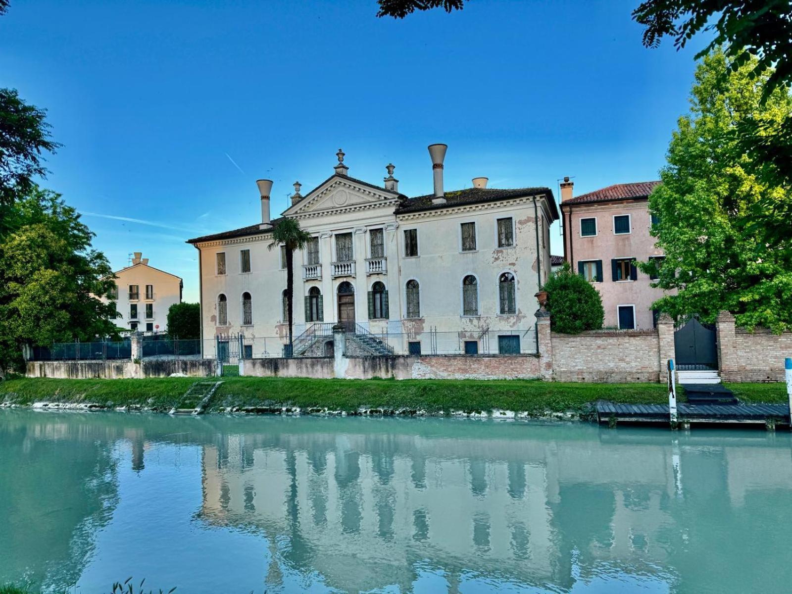 돌로 Erman House Mansarda Sulla Riviera Del Brenta Venezia 아파트 외부 사진
